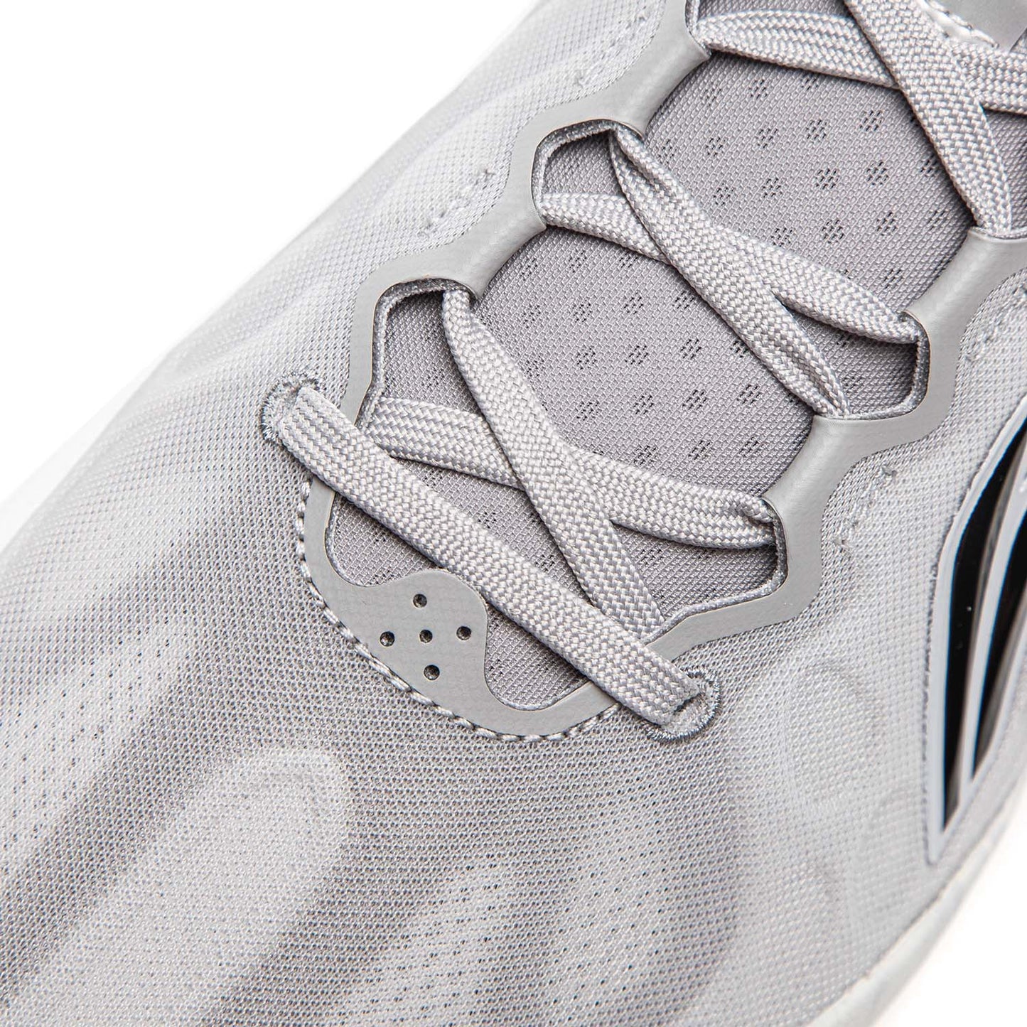 Li-Ning Yushuai 19 V2 "Liquid Silver"