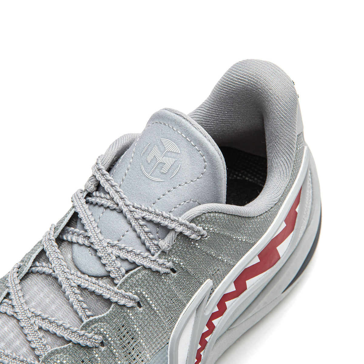 Li-Ning Sonic 14 "White Shark"