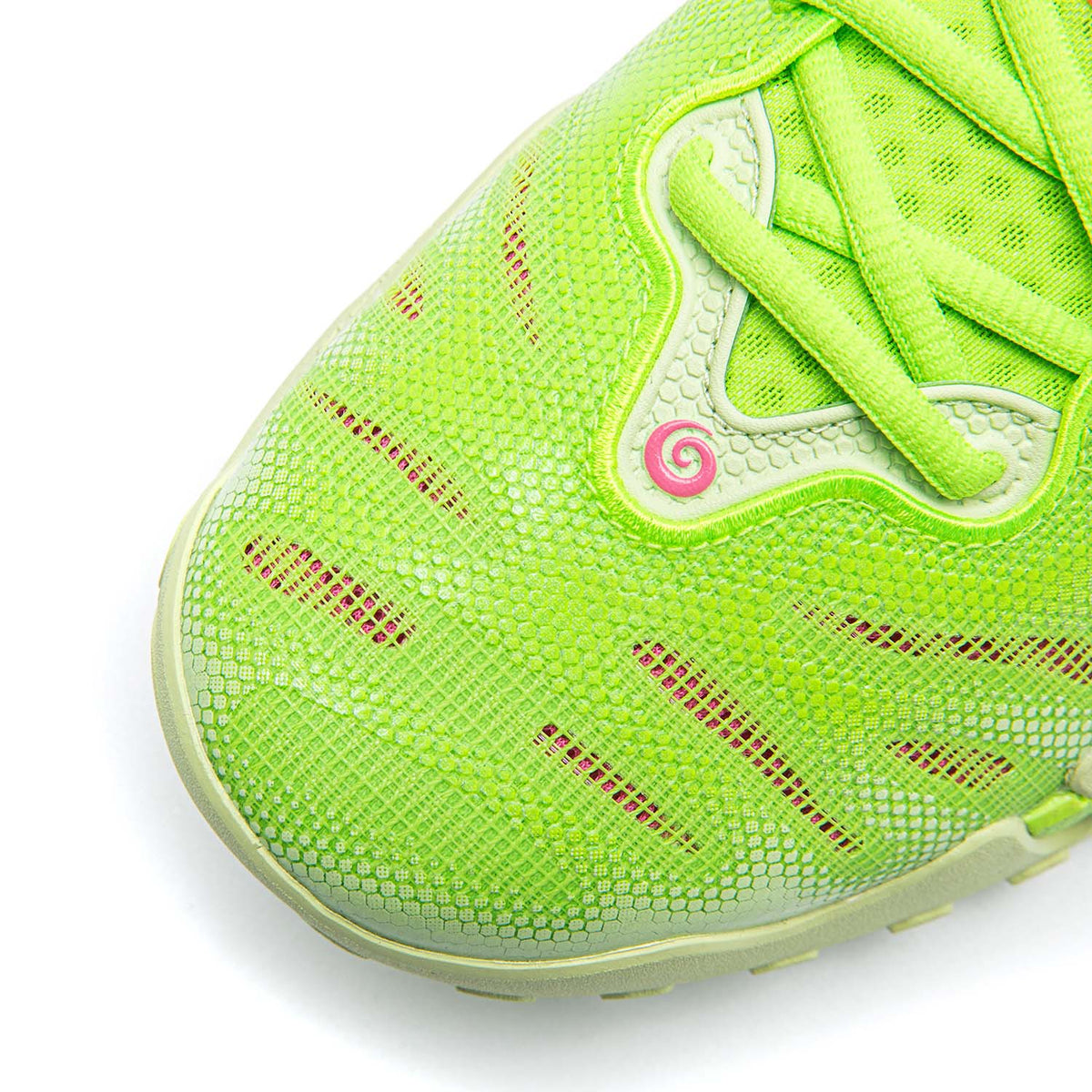 Li-Ning Badfive 6 "Ambush"