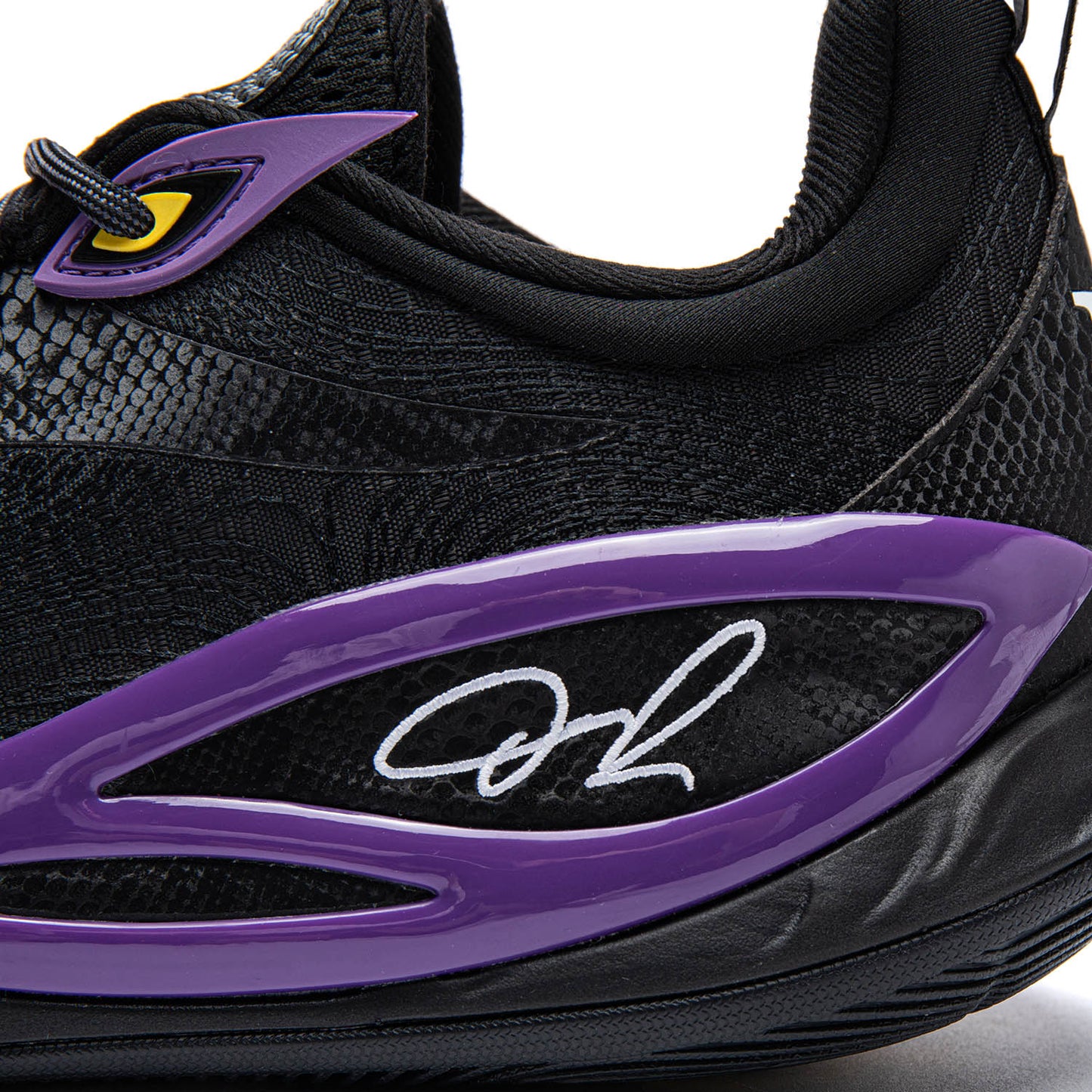 Wade DLO 2 "The Mentor's Mark"