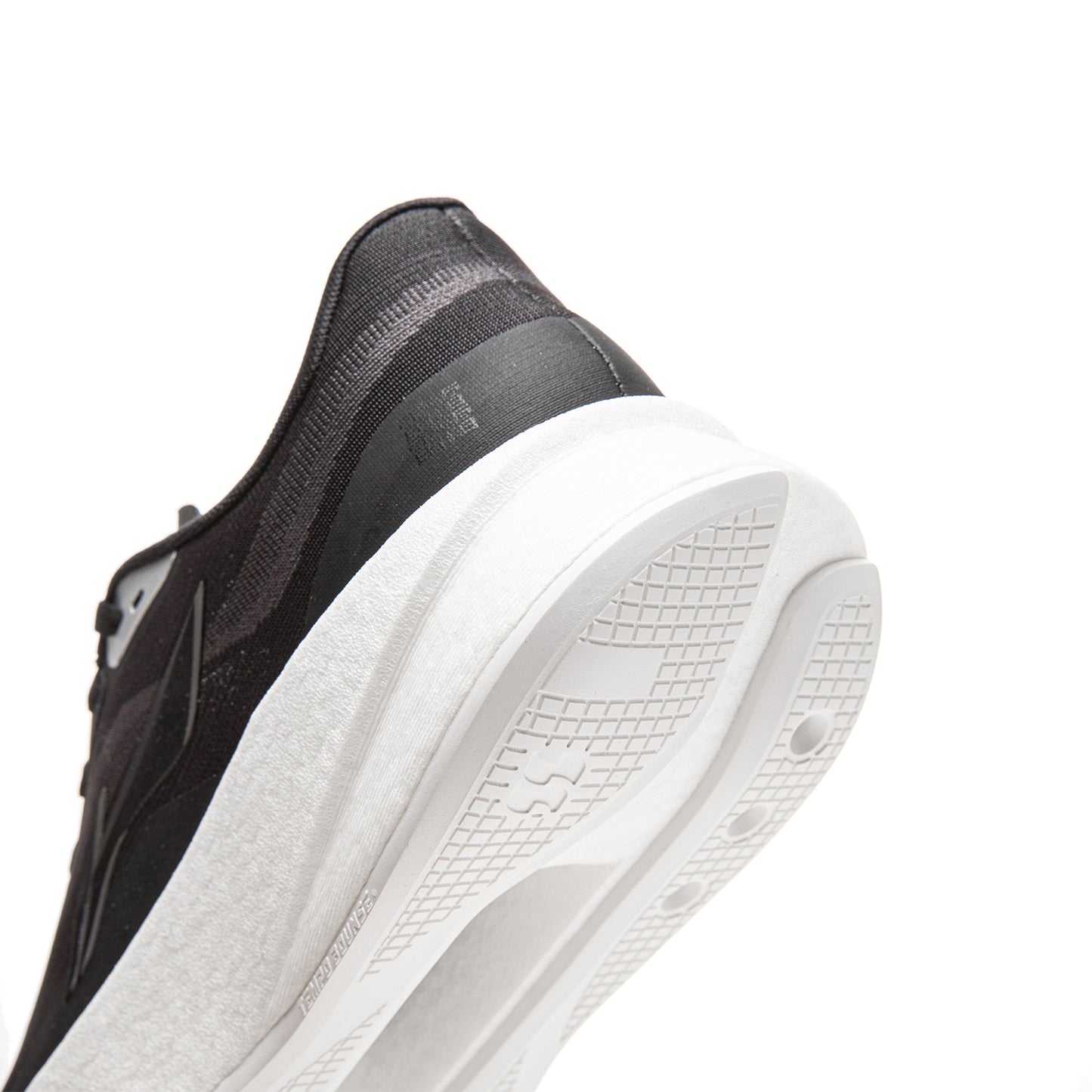 Li-Ning Super Shadow “Black/White”