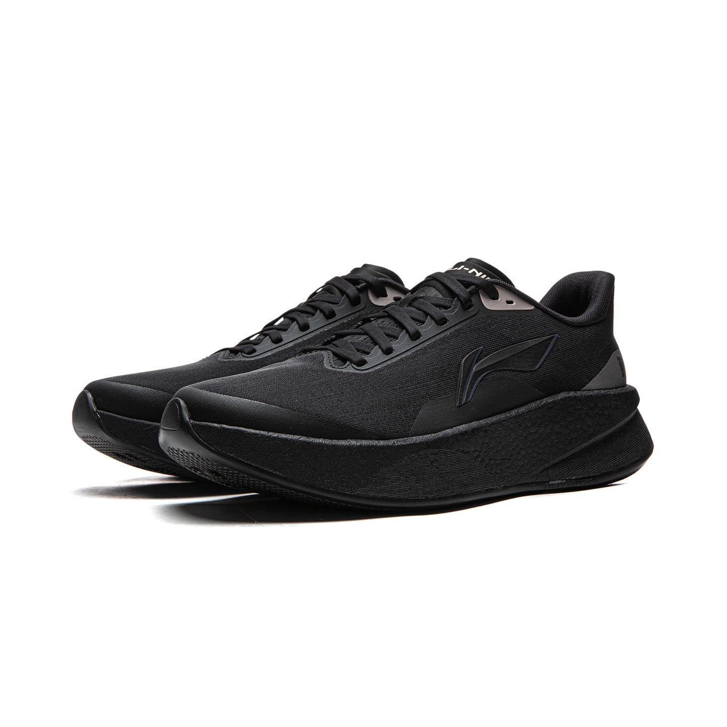 Li-Ning Super Shadow “Triple Black”