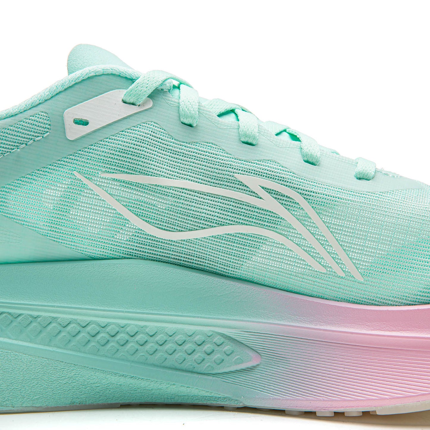 Li-Ning Feidian 6 Challenger “Cotton Candy”