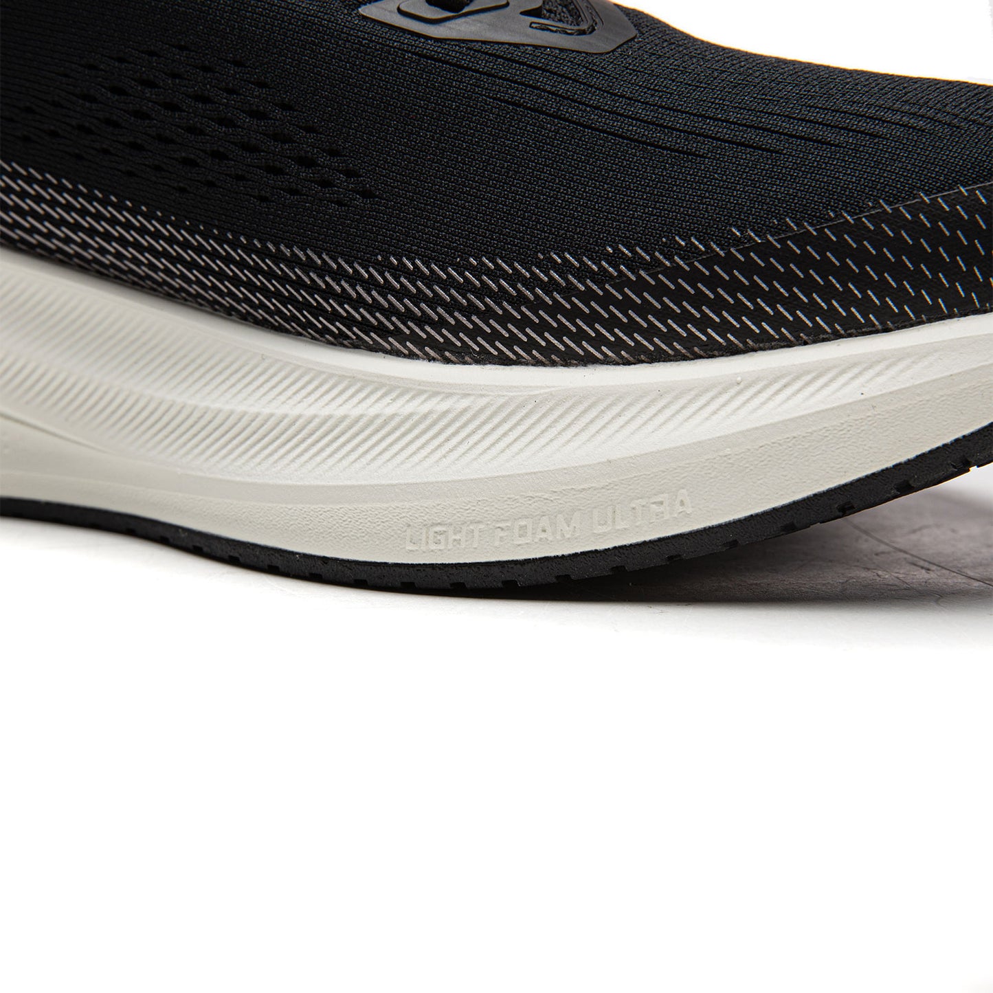 Li-Ning Red Hare 9 "Black/White" Running Shoes