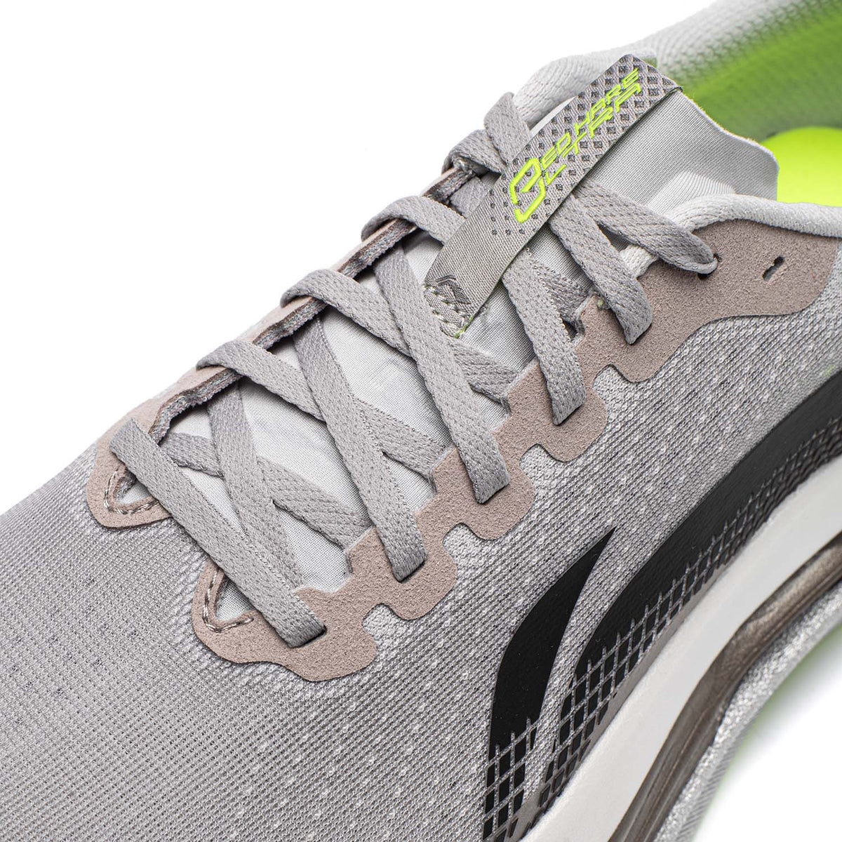 Li-Ning Red Hare 9 Ultra "Base Station Silver"
