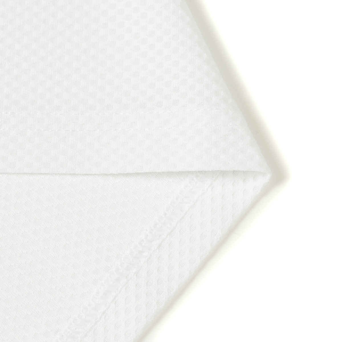 Wade x YNG DNA Zip Tee "White"
